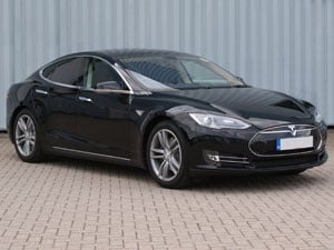 Tesla Model S85